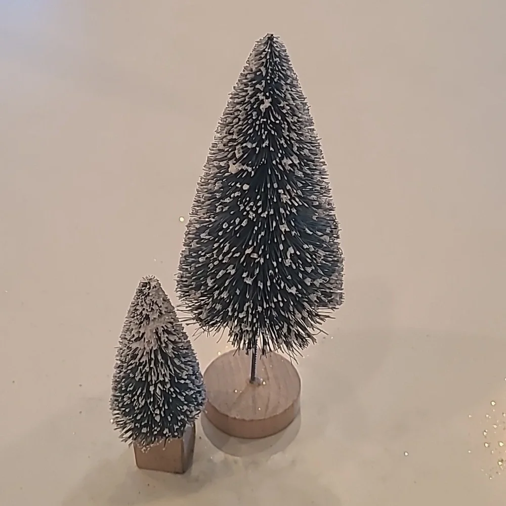 Pottery Barn NWOT Bottlebrush Green Trees